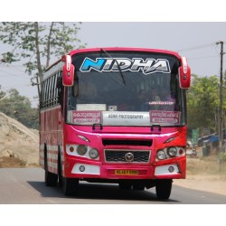 BLUESTAR (Guruvayoor - Ernakulam Vyttila Hub)